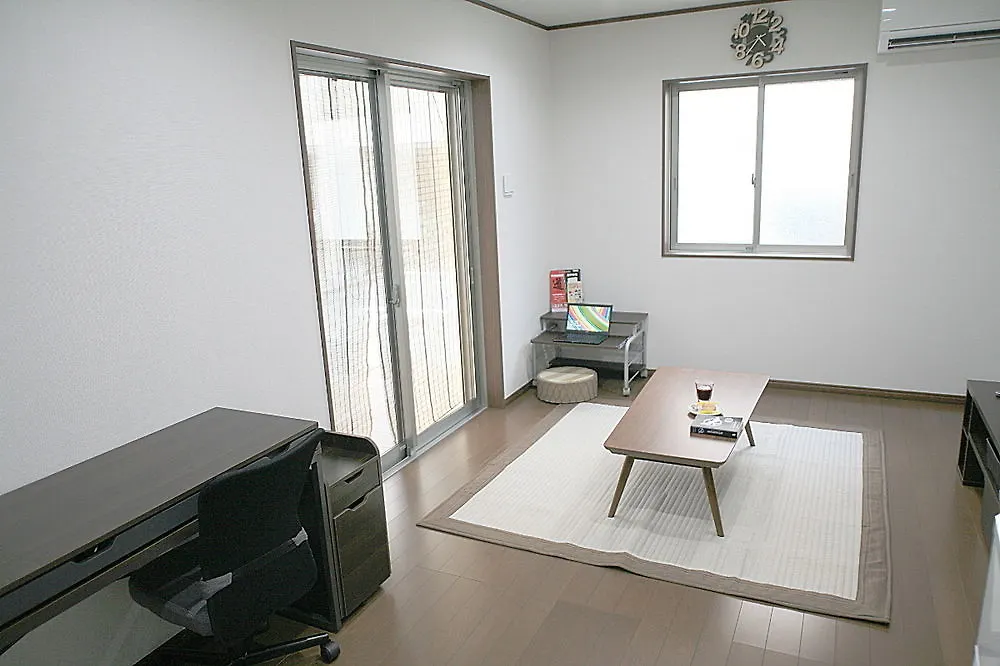 Guesthouse Enn Nipponbashi Ōsaka Hotel